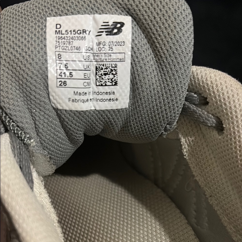 New Balance Men's Gray Sneakers - Picture 2 of 6